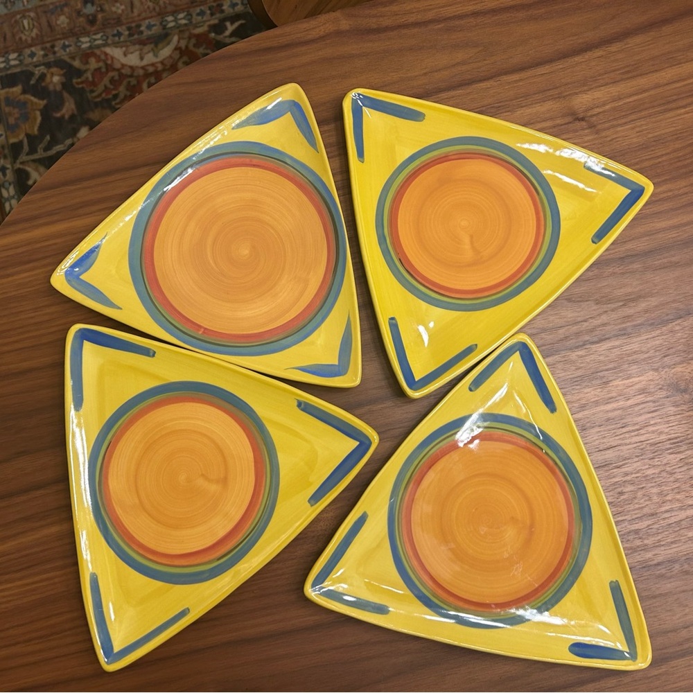 RARE Discontinued 4 NEW Gail Pittman Yellow Triangle Salad Plates-SIGNED!